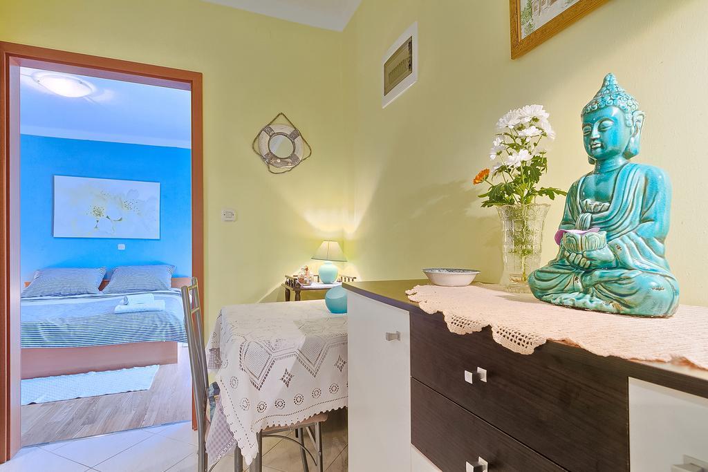 Apartments Valoda Nedescina Luaran gambar