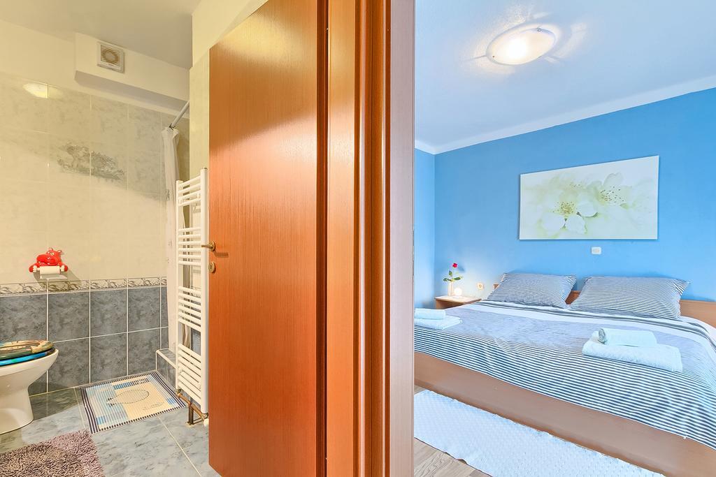 Apartments Valoda Nedescina Luaran gambar
