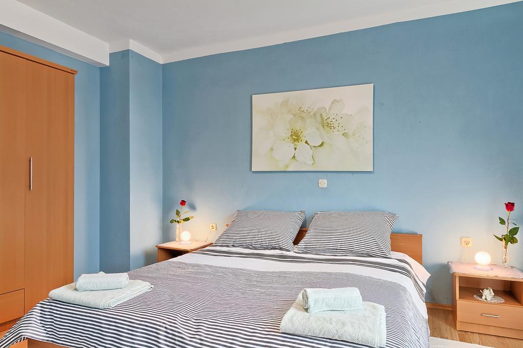 Apartments Valoda Nedescina Luaran gambar