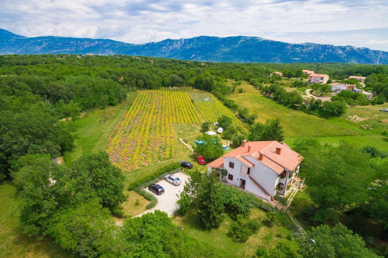 Apartments Valoda Nedescina Luaran gambar